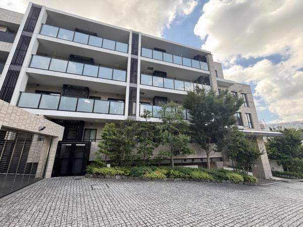 中古マンション 港区高輪３丁目 JR山手線高輪ゲートウェイ駅 2億7,600万円