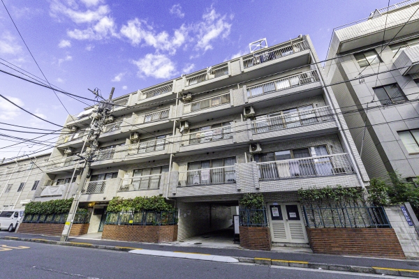 中古マンション 東京都港区東麻布2丁目 南北線麻布十番駅 1億1,480万円