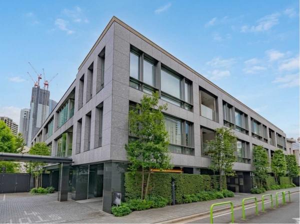中古マンション 東京都港区六本木４丁目 日比谷線六本木駅 6億4,800万円