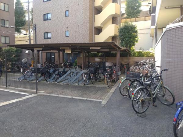 サンクレイドルレヴィール池袋 駐輪場