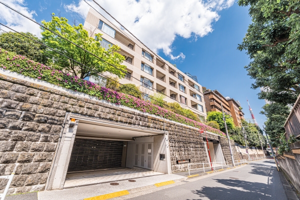中古マンション 東京都港区六本木５丁目 南北線麻布十番駅 1億7,500万円