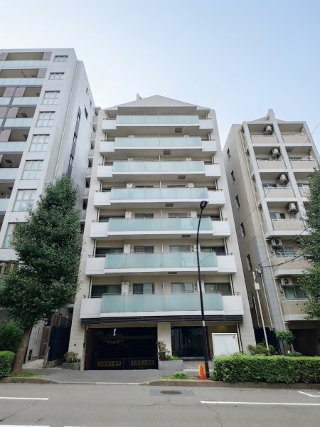 中古マンション 東京都渋谷区東4丁目 銀座線表参道駅 1億3,500万円