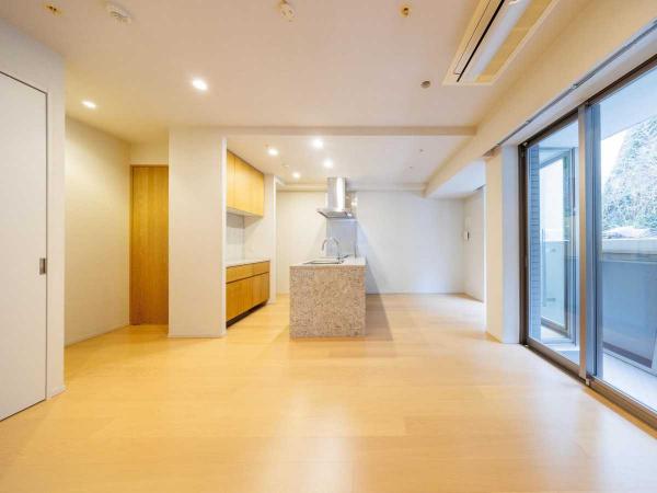 中古マンション 東京都港区麻布狸穴町 南北線麻布十番駅 2億2,500万円