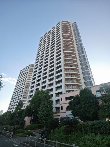 中古マンション 新宿区百人町３丁目 JR山手線新大久保駅 1億2,800万円
