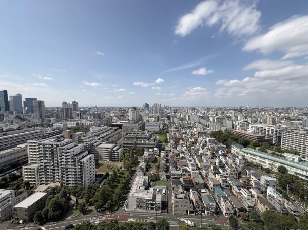 中古マンション 新宿区百人町３丁目 JR山手線高田馬場駅 1億3,000万円