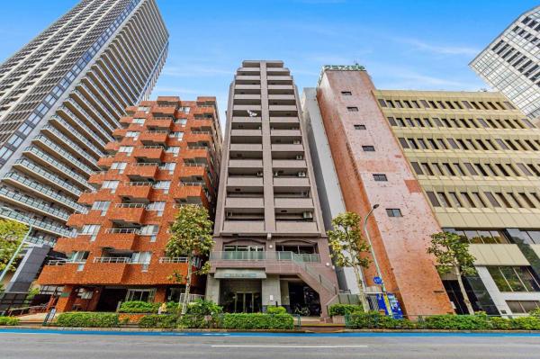 中古マンション 東京都台東区池之端１丁目 千代田線湯島駅 1億3,000万円