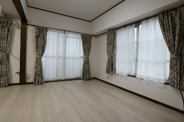 中古マンション 東京都立川市曙町３丁目 JR中央本線立川駅 1,890万円