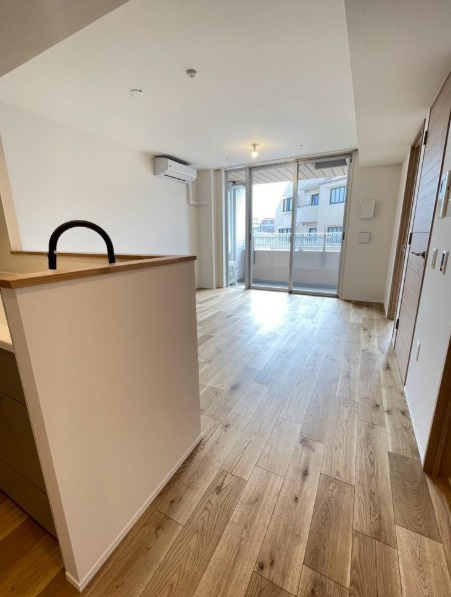 中古マンション 品川区西大井6丁目 JR横須賀線西大井駅 1億1,280万円