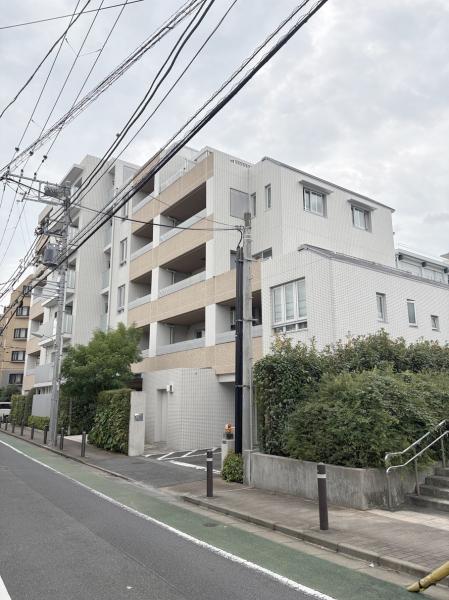 中古マンション 品川区西大井6丁目 JR横須賀線西大井駅 1億1,280万円