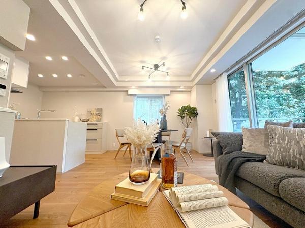 中古マンション 渋谷区初台２丁目 京王線初台駅 1億4,980万円