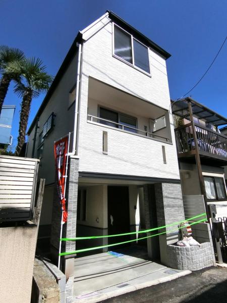 新築戸建 渋谷区笹塚３丁目 京王線笹塚駅 1億480万円