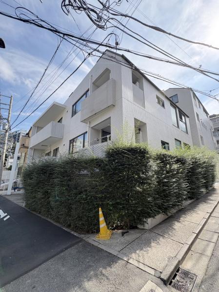 中古マンション 港区三田１丁目 南北線麻布十番駅 1億7,200万円