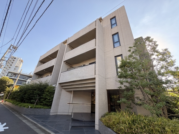中古マンション 東京都渋谷区本町１丁目 京王競馬場線初台駅 1億2,980万円