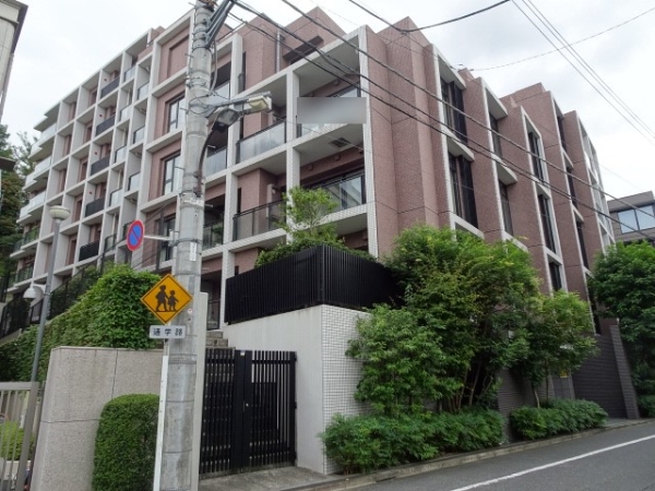 中古マンション 東京都新宿区南元町 JR中央・総武線信濃町駅 9,080万円