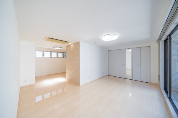 中古マンション 東京都港区赤坂２丁目 銀座線溜池山王駅 5,180万円