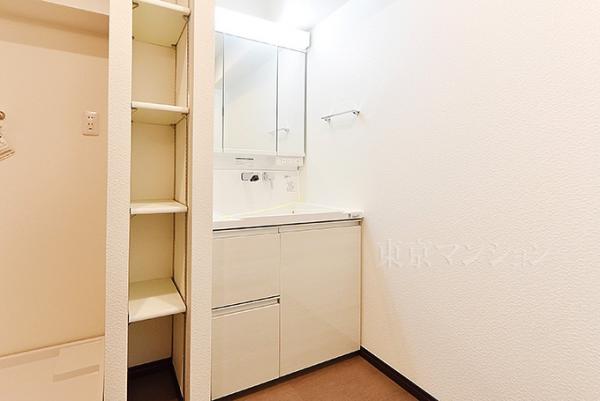 カテリーナ石神井公園 洗面化粧台