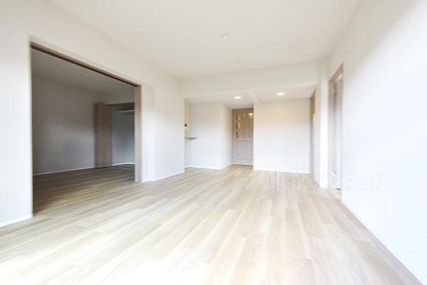 カーサ大泉学園 リビング