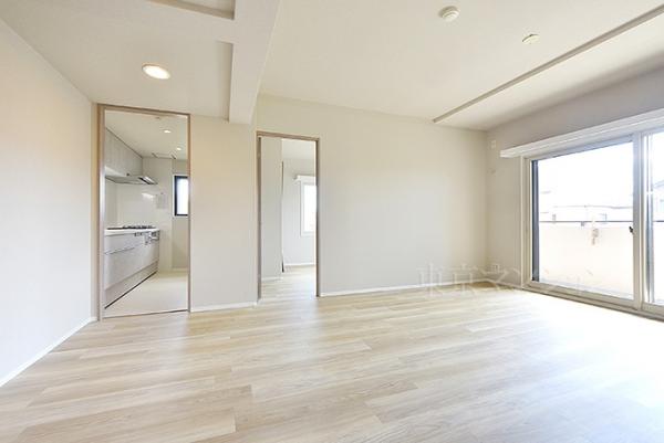 カーサ大泉学園 リビング