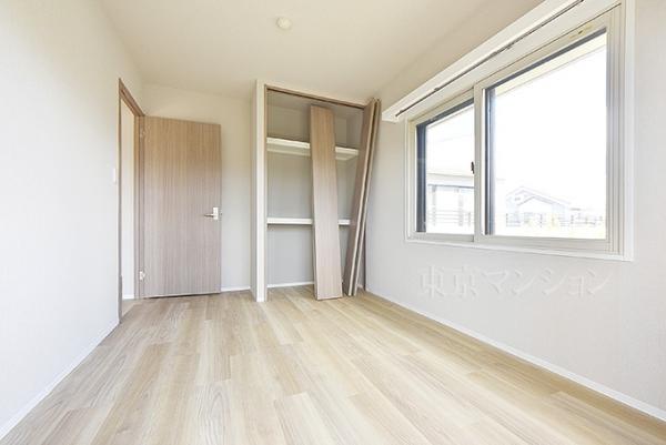 カーサ大泉学園 リビング以外の居室