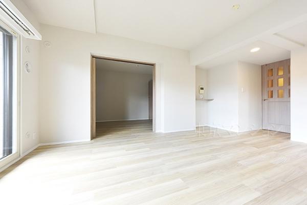 カーサ大泉学園 リビング