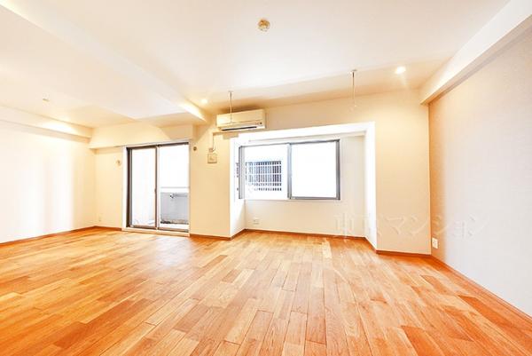 サンクタス代々木ヒルズ リビング