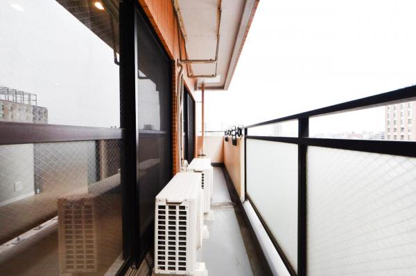 フラッツ池袋 バルコニー