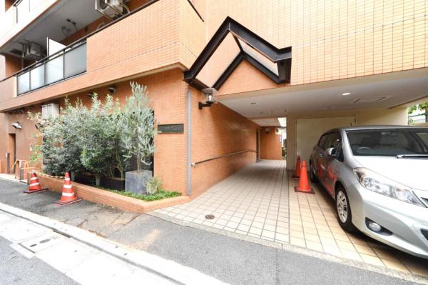 フラッツ池袋 エントランス（外）