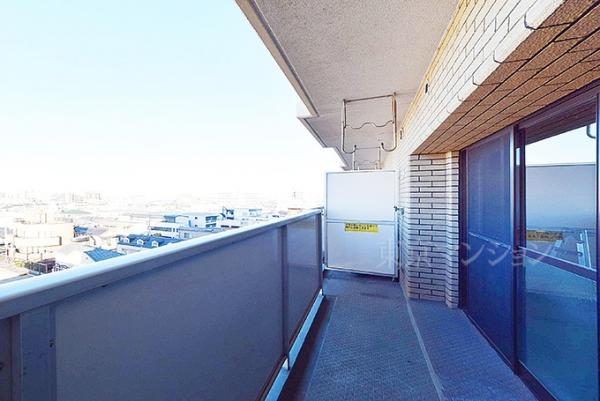 ライオンズプラザ北綾瀬 バルコニー