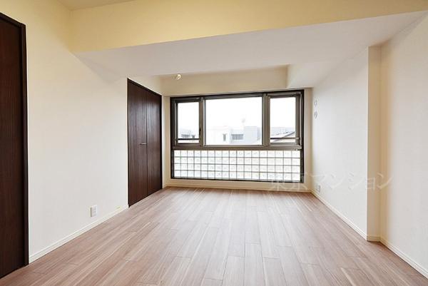 サンクタスガーデン砧 リビング以外の居室