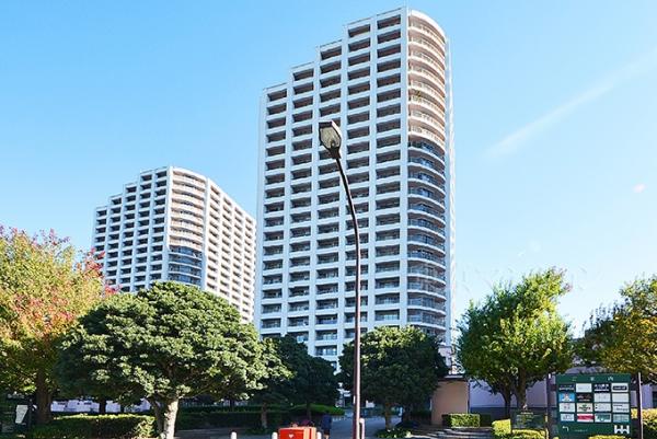 西戸山タワーホウムズノースタワー 外観写真