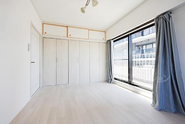 ウィンコート神楽坂 リビング以外の居室