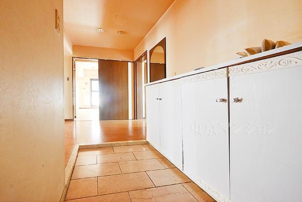 ウィンコート神楽坂 玄関