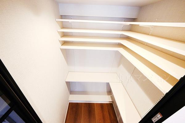 ルフォン南平台 収納