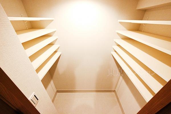 ルフォン南平台 収納