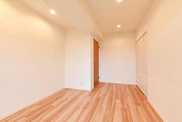 朝日プラザ代々木山手 リビング以外の居室