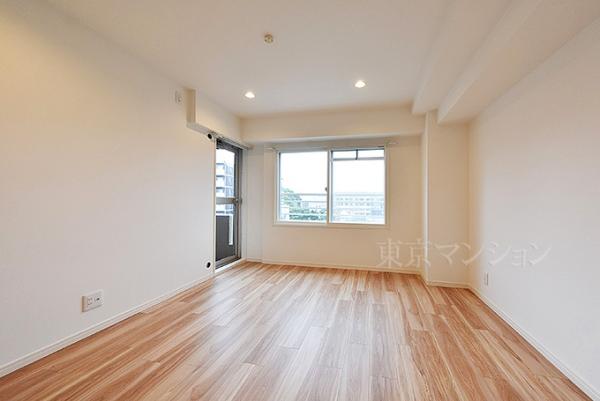 朝日プラザ代々木山手 リビング以外の居室