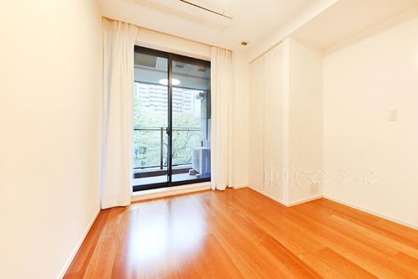 パークコート赤坂桜坂 リビング以外の居室