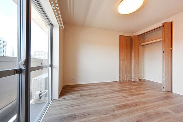 シャトレ市ヶ谷 リビング以外の居室