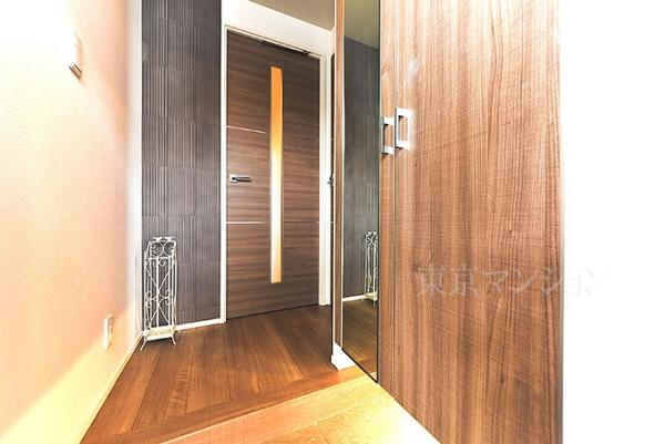 ドミニ目黒 玄関