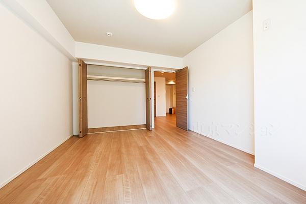 ドミニ目黒 リビング以外の居室