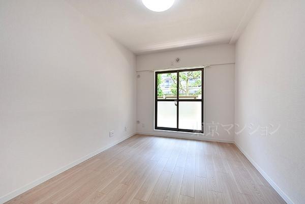 セントヒルズ田園調布 リビング以外の居室