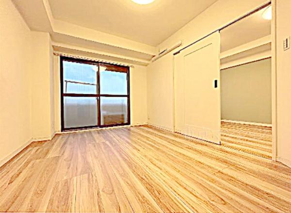 ディアプラザ根津 リビング