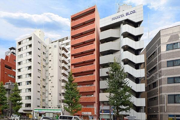 ライオンズマンション六義園 外観写真