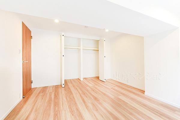 ニュー武蔵野マンション リビング以外の居室