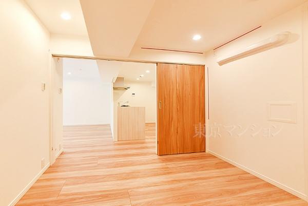 ニュー武蔵野マンション リビング以外の居室