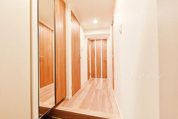 ニュー武蔵野マンション 玄関