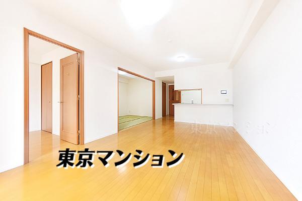 グランシティ練馬春日町 2 リビング