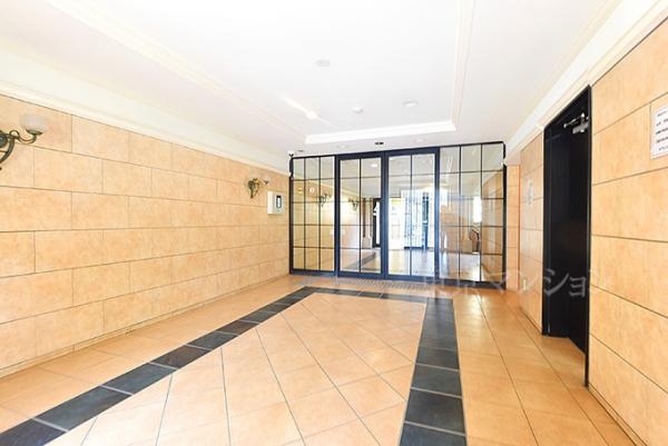 グランシティ練馬春日町 2 エントランス（外）