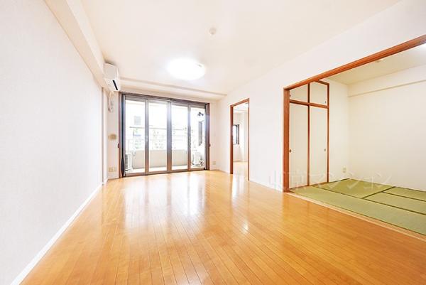 グランシティ練馬春日町 2 リビング