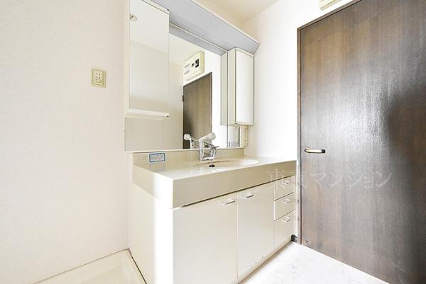 コスモ蓮根アルティア 洗面化粧台